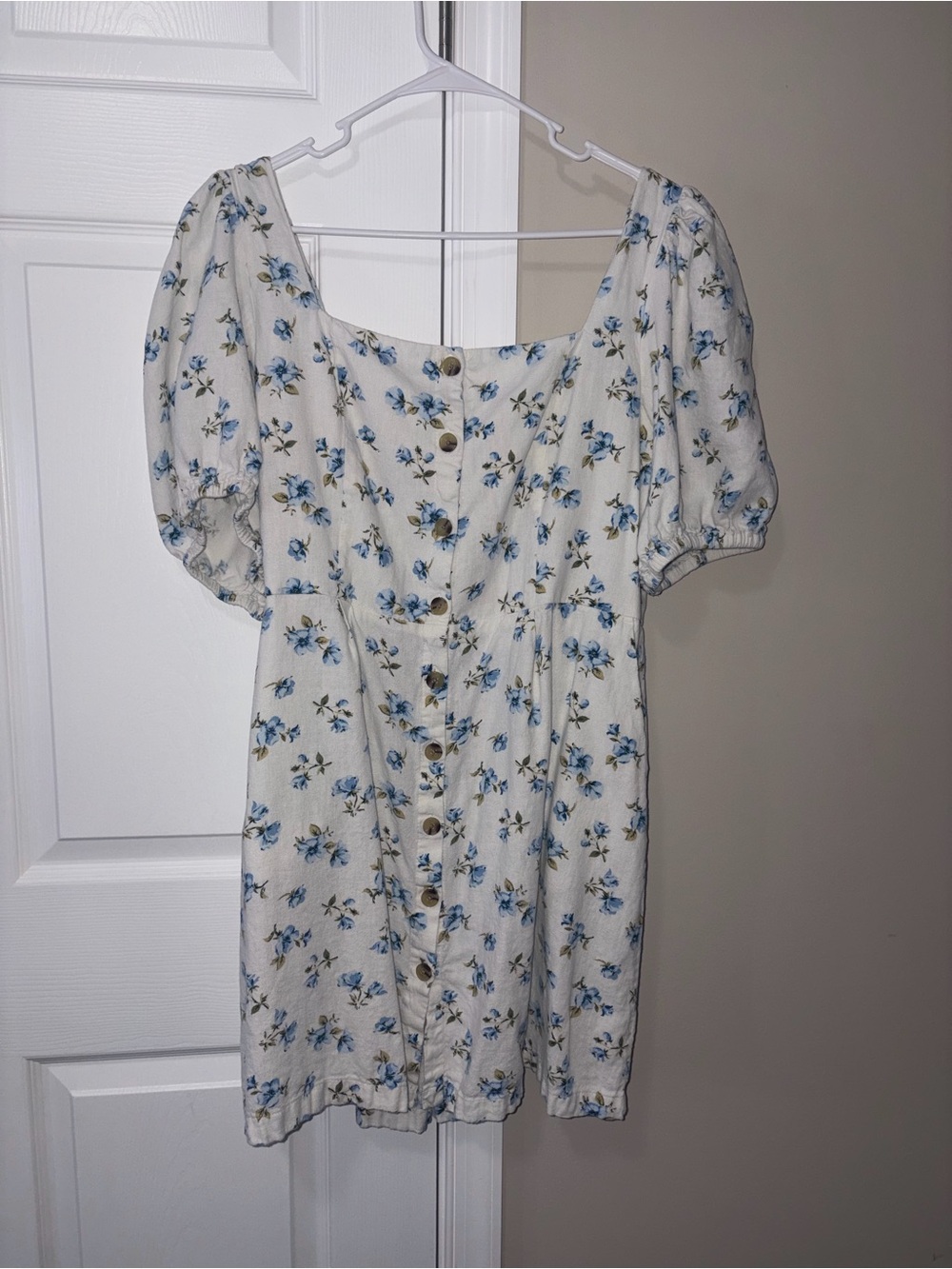Old Navy White Mini Dress with Blue Floral Print and Puff Sleeves